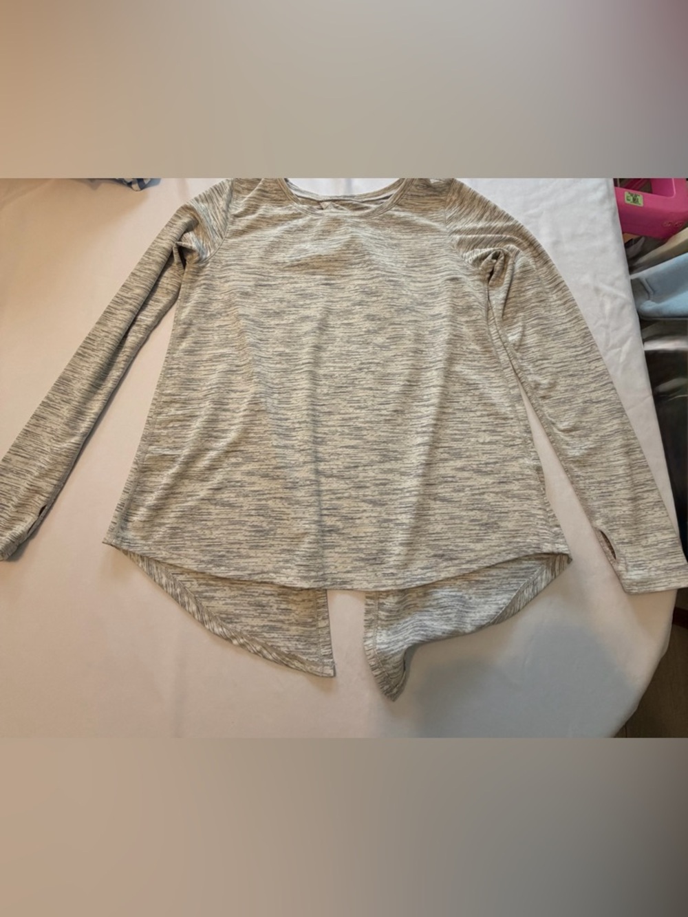 Zyia Active Womens Ash Split Back Long Sleeve T-Shirt Medium